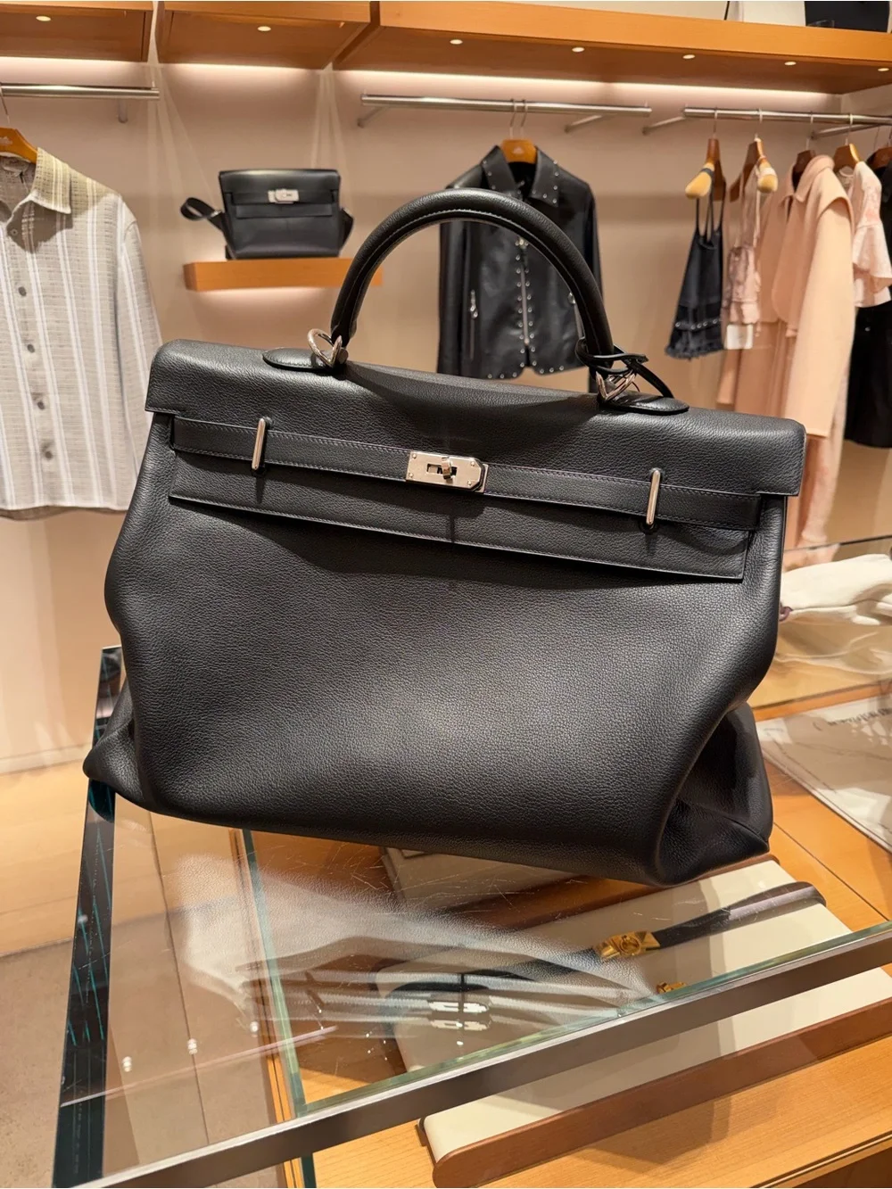 Hermés Kelly 40 Retourne Black Togo PHW